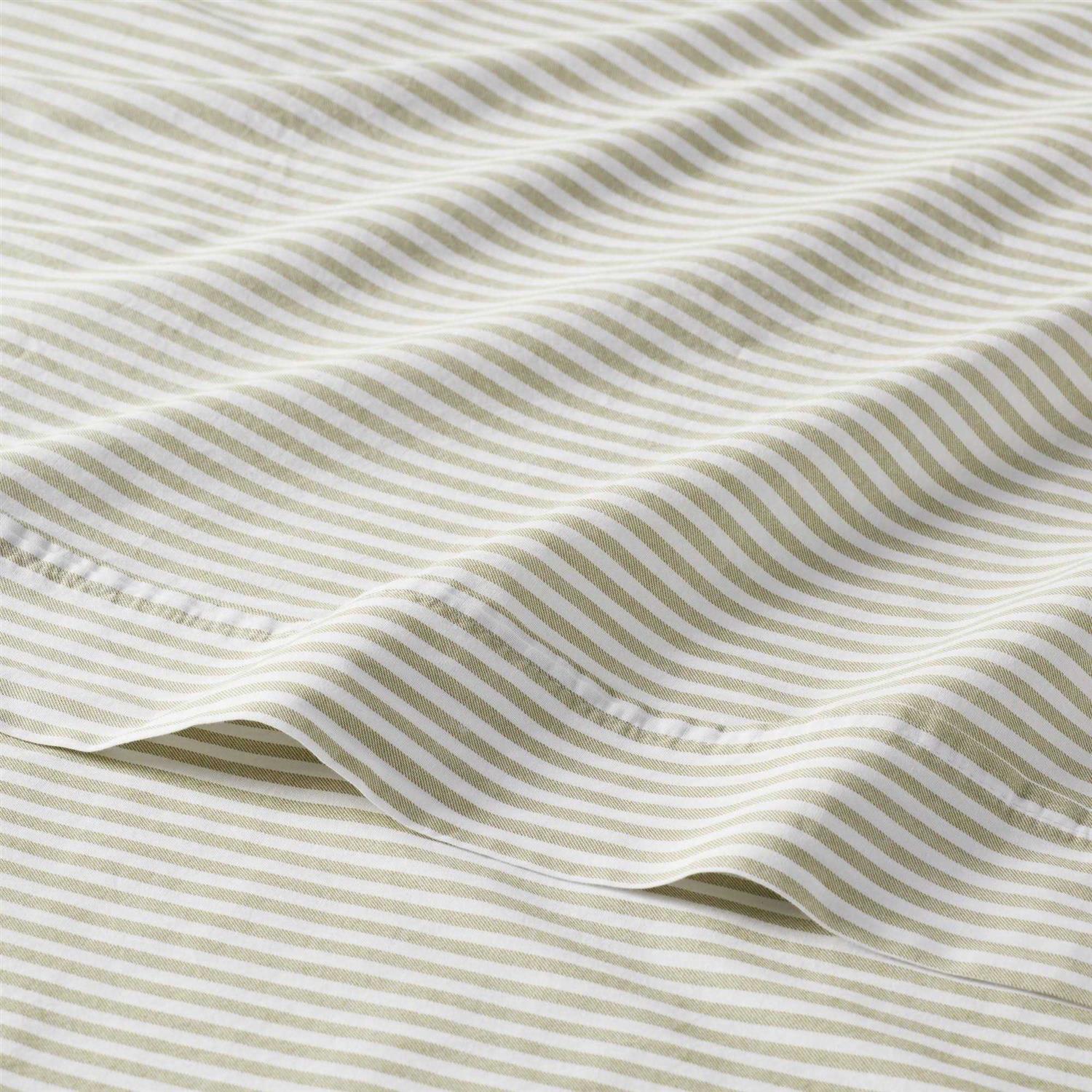 Threshold 250 Thread Count Organic Percale Sheet Set - Image 3